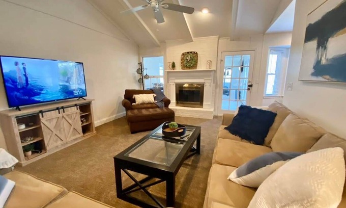 Hanahan House | Suburban Ranch Home Perfect For Family Vacation