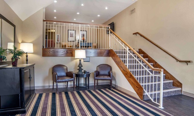 Gunter Afs Hotel | Suburban Studios Montgomery East I-85