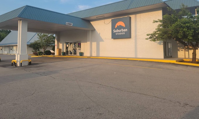 Cookeville Hotel | Suburban Studios