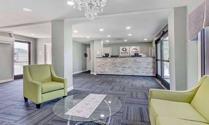 Verona Hotel | Suburban Studios Verona - Staunton North