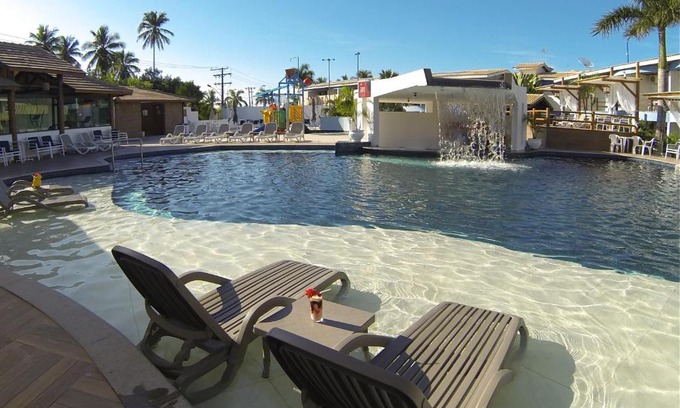 Taperapua Beach Hotel | Sueds Plaza