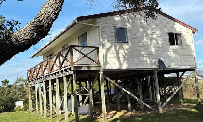 Mangawhai Heads House | Suffolk Street Retreat - Mangawhai Heads