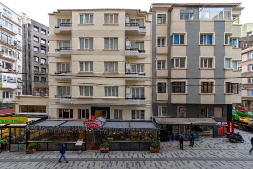 Talimhane Apartment | Sufra Suite