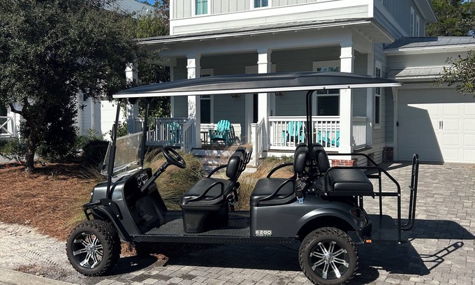 Lakeside at Blue Mountain Beach House | Sugar Blue, walk to the beachn