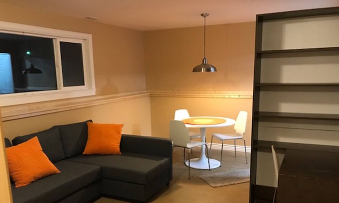 Sugar City House | Sugar City down. · Rexburg Bungalow-private! 9 min to Temple & BYU Idaho