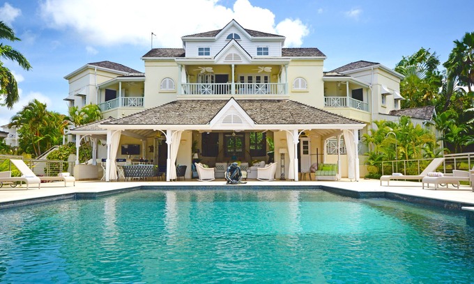 Mount Standfast House | Sugar Hill Villa with infinity pool & club access