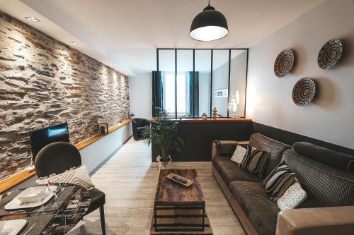 Downtown Angers Apartment | Suit'Home Commerce