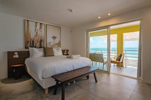Grand Case Apartment | Suite 4 Mogador Residence, 1BR, brand-new, rare & luxury, beach view