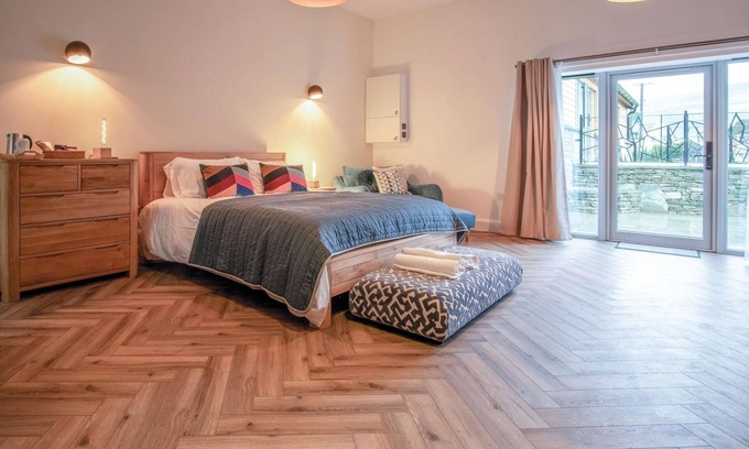 Pen-y-cae Apartment | Suite 4 - Sleeping Giant Hotel - Pen Y Cae Inn