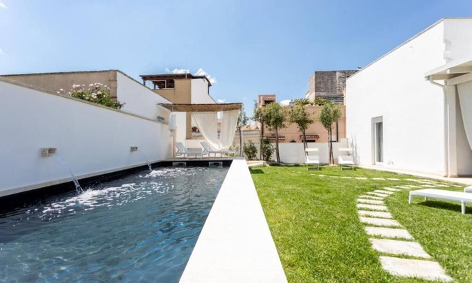 Ugento House | SUITE ARTUS