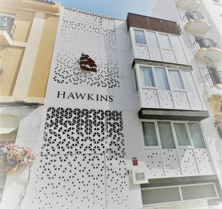 Algeciras Apartment | Suite by Hawkins Exterior BB