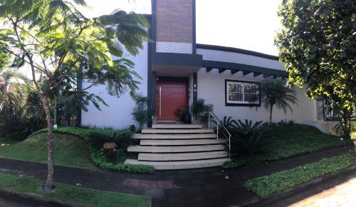 Jurere House | Suite em linda casa em Jurerê internacional