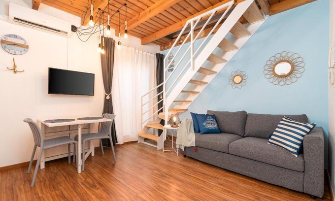 Lagunillas Apartment | Suite Homes Anna Valentin