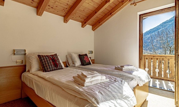 Carisolo Apartment | Suite Italy Pinzolo 6 - Apartment in the heart of the Dolomites