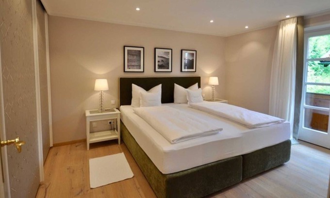 Bad Wiessee Bed & Breakfast | Suite mit Bergblick - Bio Design Boutique Hotel Landhaus St. Georg