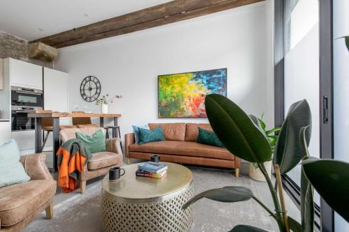 Plymouth House | Suite21@RWY