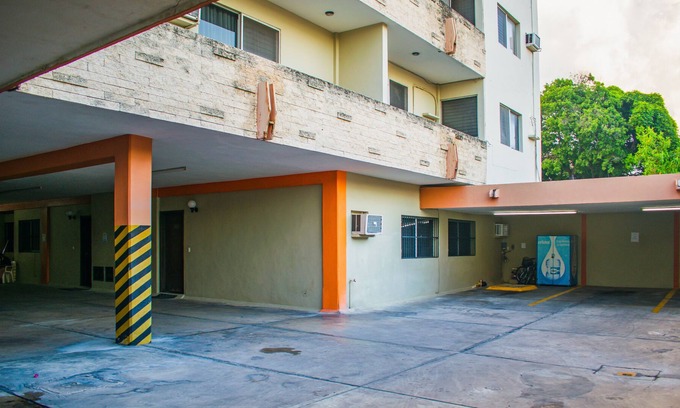 Zona Paseo Montejo Hotel | Suites del Sol