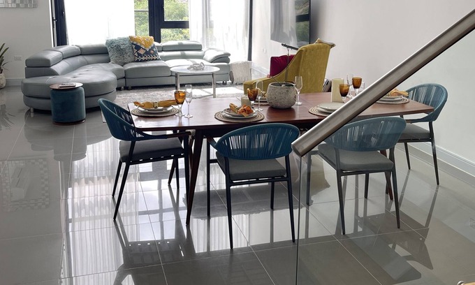 Beverly Hills Apartment | Suites in the Skies