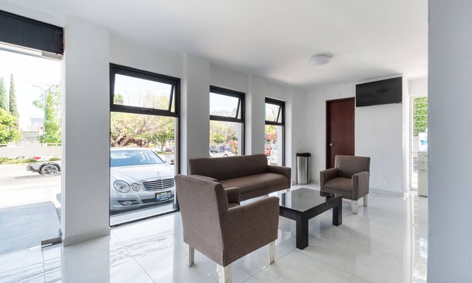 Zapopan Hotel | Suites Internacional
