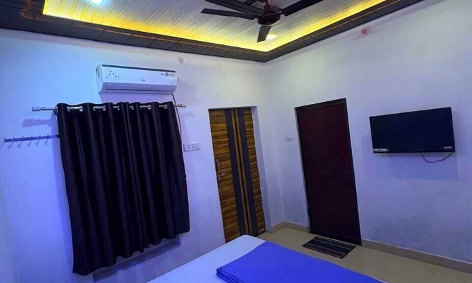 Sarnath Bed & Breakfast | Sumedha Galaxy Inn