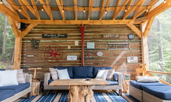 Hastings Highlands Cottage | SUMMER 2026-ASK ABOUT OUR 5 NIGHT WEEKDAY SPECIAL!