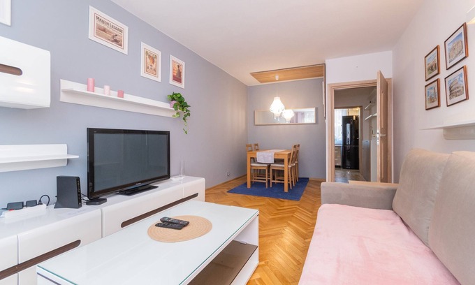 Przymorze Apartment | Summer 4 by Grand Apartments