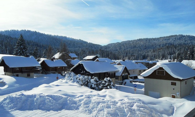 Premanon Apartment | summer and winter studio rental in the mountains
