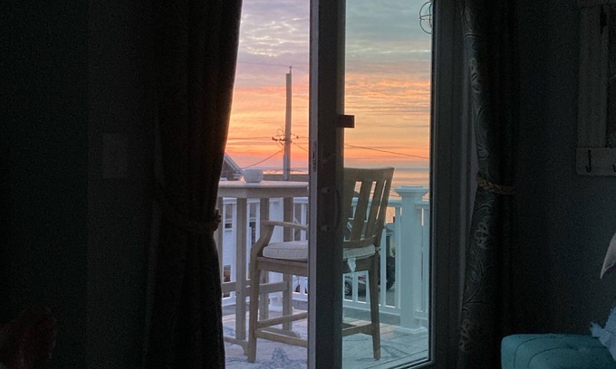 Cedar Bushes House | Summer booking fast! Ocean views, private beach, 4-season & extensive amenities!