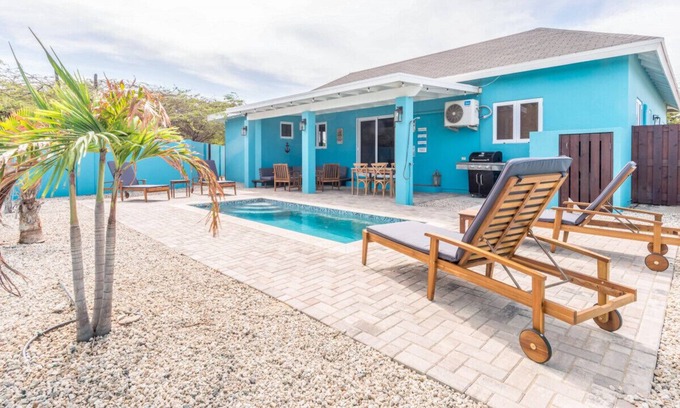Alto Vista Villa | Summer Breeze Villa · STUNNING PRIVATE VILLA with POOL - SLEEPS 8