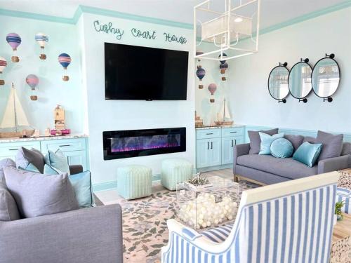 Sneads Ferry House | Summer Coast House with hot tub and pool!