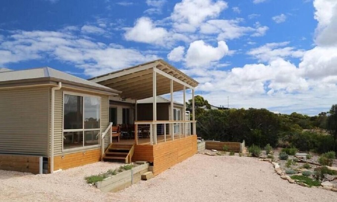 Warrenben House | Summer Dayz Marion Bay