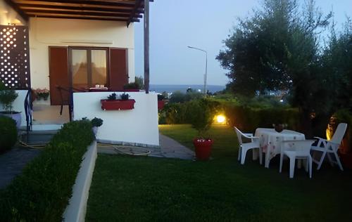 Gerakini House | Summer house in Trikorfo, Gerakini with sea view