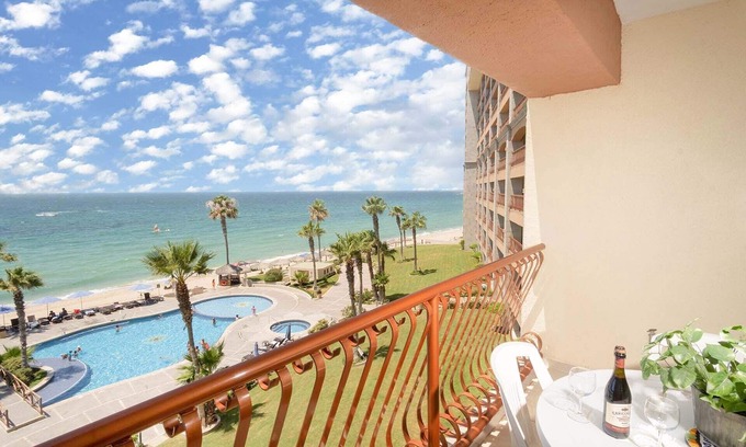 Sandy Beach Condo | Summer Sale Sonoran Sun W-411 Sunny Beach Hive Simple Refuge Oceanfront Condo