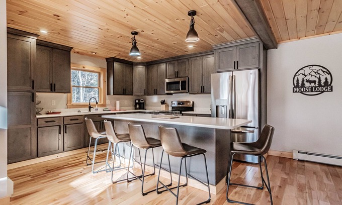 Sunday River Area Ski Chalet | Summer special! Golf, hiking, kayak and paddle board, fish and swim!