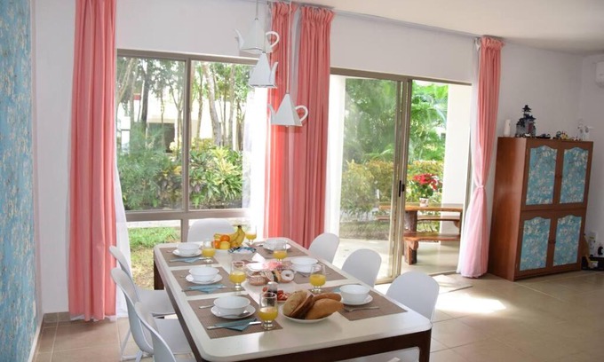 Playa del Carmen House | SUMMER TIP VILLA VAN GOGH with sportclub (8 pers)