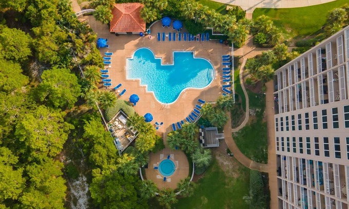 Sandestin Apartment | Summit at Topsail 1011 - 10th Floor