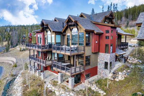 Old Town House | Summit Place at Lakota townhouse
