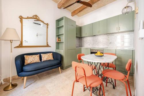 Birgu House | Sumptuous townhouse with roof terrace AGAL1-1