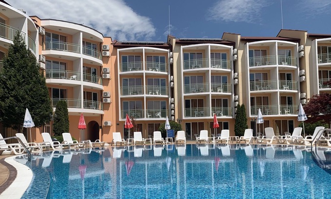 Chaika Resort | Sun City