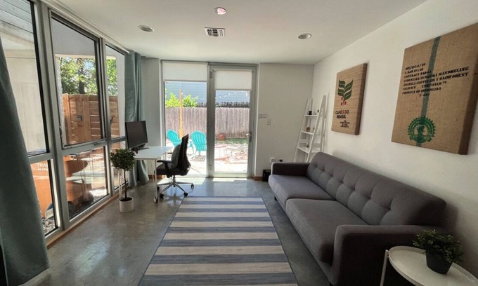 Brentwood House | Sun Filled Haus: Private Entry, Yard, Carport