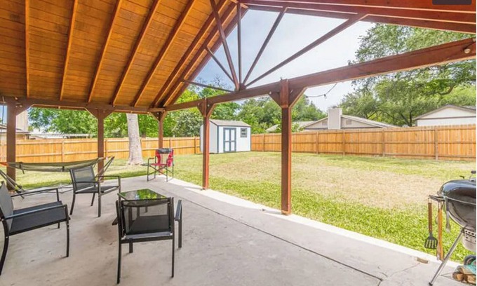 Leon Valley House | Sun in San Antonio