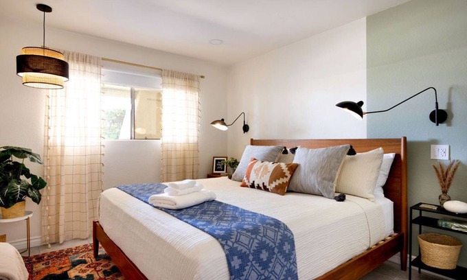 Racquet Club West Condo | Sun-Kissed Retreat for Snowbirds w/Pool