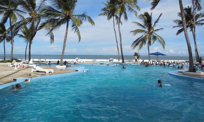 Mtwapa Resort | Sun N Sand Beach Resort