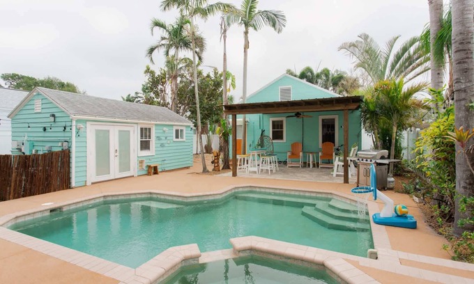 Disston Heights House | "Sun Seeker" Private|Heated Pool|Monthly