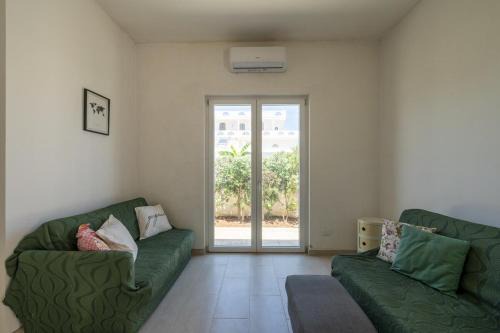 Ostuni House | Sun & Smile cozy seaside villa near Ostuni