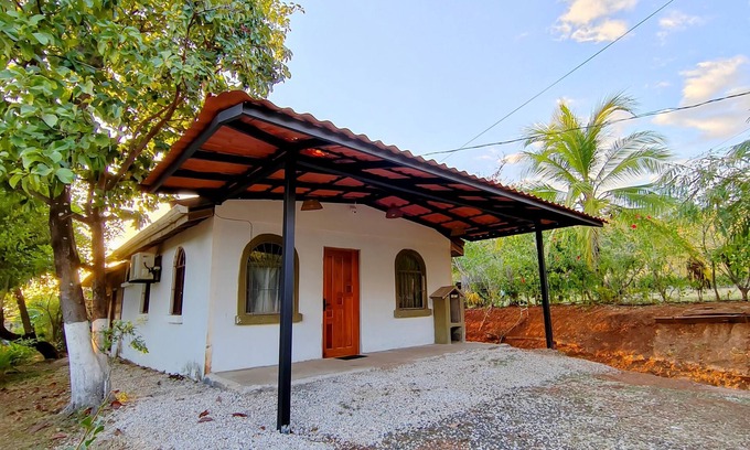 Rio Seco House | Sun Spot - Playa Marbella