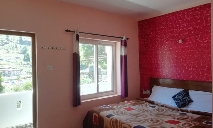 Ooty House | Sun star cottage