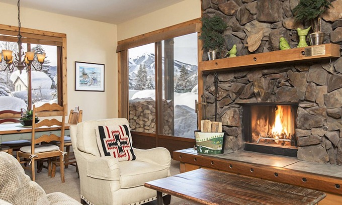Elkhorn Hotel | Sun Valley Resort, Wildflower Three Bedroom Condo