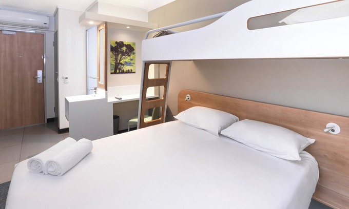 Cape Town Hotel | SUN1 Milnerton