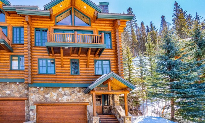 Mountain Village House | Sundance Lodge - 108 Lodges Lane